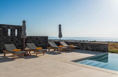 Kamari Apartment | Platies Luxury Apartments Santorini