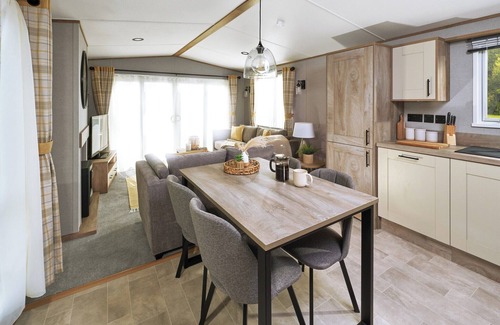 Bedale House | Platinum Caravan (Pet)