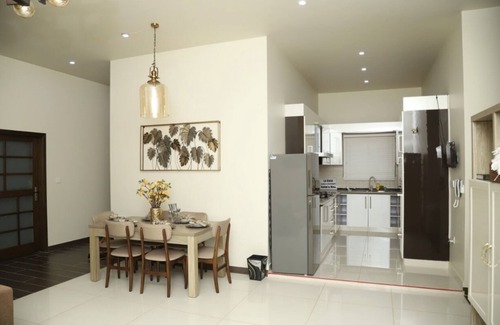 Gulshan-e-Iqbal House | Platinum GF Safe & Secure 24 hours security guards