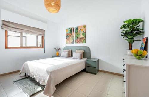 Playa San Juan Apartment | Playa de San Juan - Santa Martha duplex