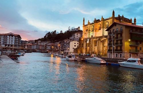 Ondarroa Apartment | Playa monte y mar, casa a 5 minutos del mar