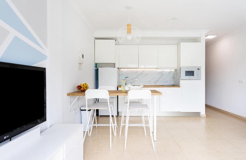 Playa San Juan Apartment | Playa San Juan with sea view