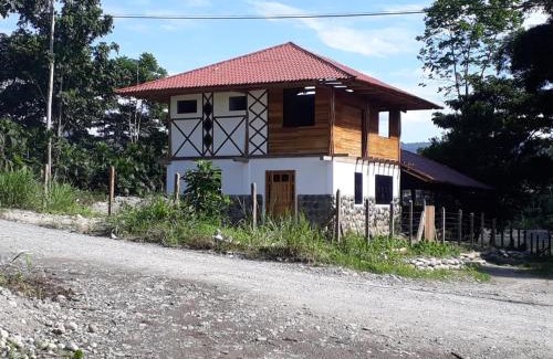 Misahualli House | Playa Tortuga