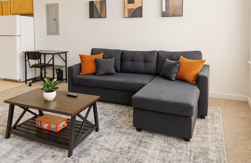 Playhouse Square Apartment | Playhouse Square: Downtown, Rock Hall, Clinic, CSU