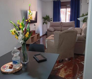 Linares Apartment | Plaza Ayuntamiento 2 habitaciones Pondos