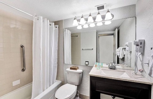 Survey Creek Hotel | Plaza Hotel Fort Lauderdale