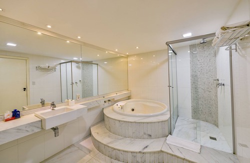 Central Sector Hotel | Plaza Inn Augustus
