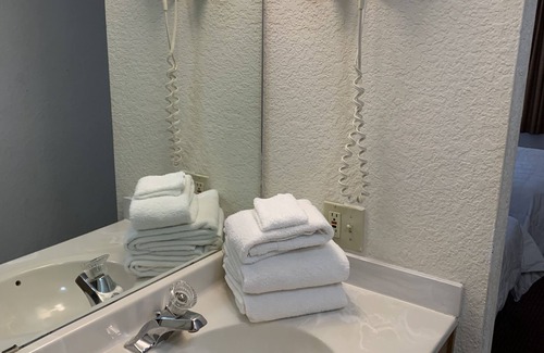 Lordsburg Hotel | Plaza inn Lordsburg