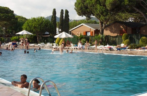 Santa Susanna Ski Chalet | Pleasant chalet with a nice covered terrace, near the beach