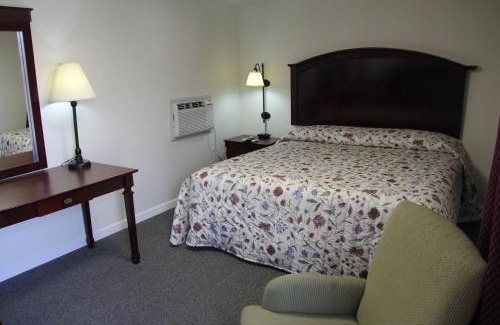 Middletown Hotel | Pleasant Hill Motel