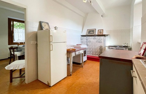 Talamello House | Pleasant holiday home with whirlpool