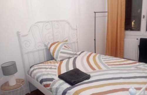 Republique Apartment | Pleinitude 4 avec 2 chambres à louer separement