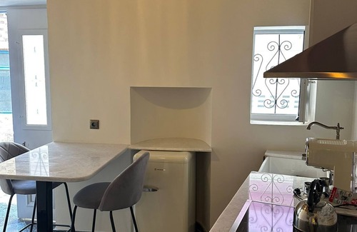 Plomari House | Plomari Geometer House: 1br with WiFi, AC