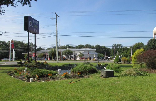 Williamstown Hotel | Plum Tree Inn