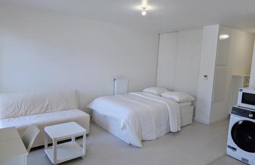 Sartrouville Apartment | Plume, Studio Non Fumeurs & Parking Gratuit à Sartrouville