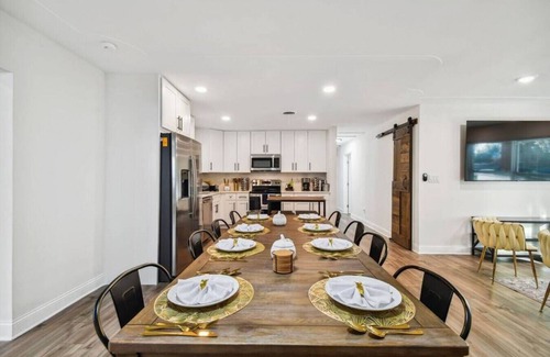 Bearss Plaza House | Plush sheets, Games!, Huge backyard, Massage Chair