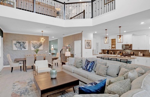 Kissimmee House | PLW4277 Summary: Stor