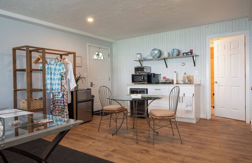 Plymouth House | Plymouth private ocean front oversized suite on the bluff of Cape Cod Bay