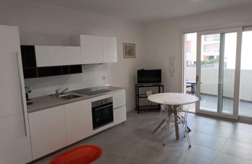 Quartiere XX Ardeatino Apartment | PM 75 Via Pablo Neruda Guest House