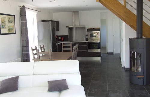 Henvic House | PMR accessible 6-person house completely renovated in 2014