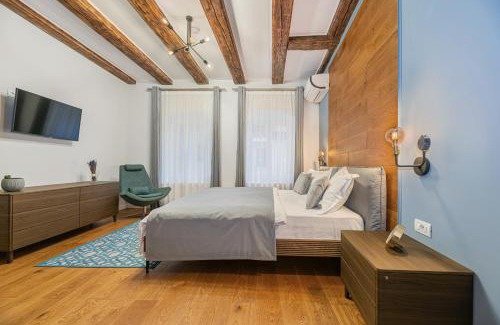 Brasov City Centre Apartment | Poarta Schei 18