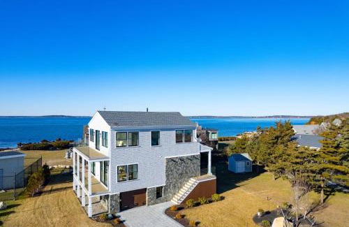 Cataumet House | Pocasset Family retreat ocean view