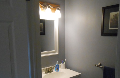 Gouldsboro Ski Chalet | Pocono Cabin Big Bass Lake Canoe ,Kayak included walk to docks from house