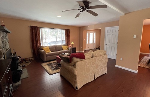 Newfoundland Other | Pocono Mountain House minutes to Wallenpaupack and half hour to Camelback