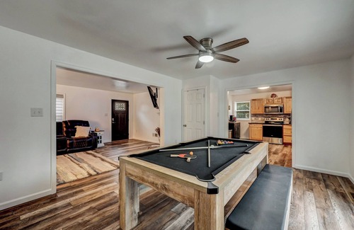 Albrightsville House | Pocono Mountain Ranch with Hot Tub, Fireplace, BBQ & Firetable