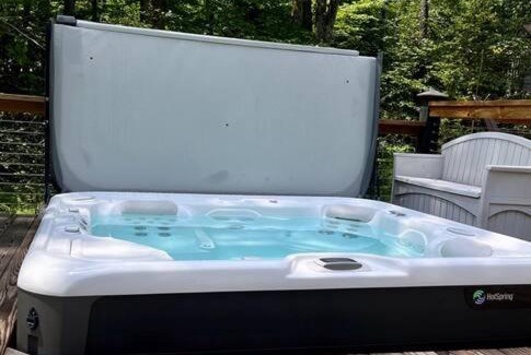 Pocono Pines House | Poconos Hot Tub Family Vacation Home