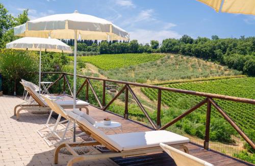 Tavarnelle Val di Pesa Apartment | Podere Vergianoni con piscina e vista mozzafiato