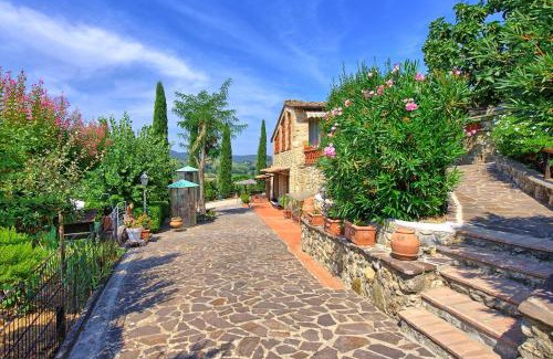 San Gimignano Apartment | Poggiluglio by PosarelliVillas