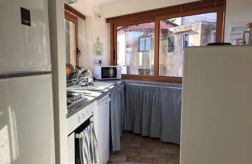 Poggio Apartment | POGGIO, large apartment in a village frozen in time between sea and mountains