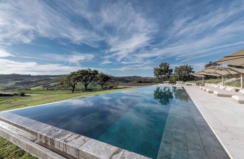 Radicondoli Villa | Poggio Point Milou by Miani Group