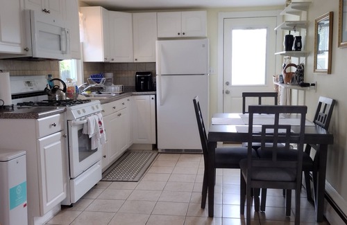 Narragansett Cottage | Point Judith Narragansett Rhode Island Cottage by the Sea
