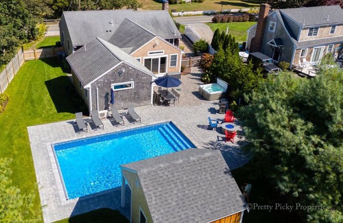 West Harwich House | Point Pleasant: 082-H Heated Pool, Walk to Beach, Close to everything in Harwich!