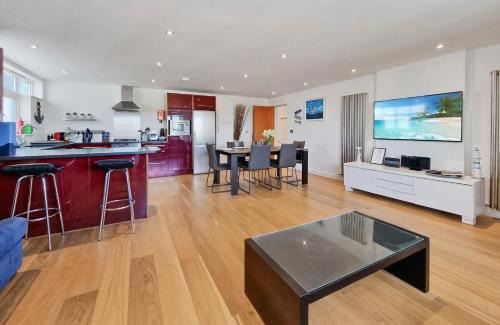 Croyde Apartment | Point View - Award Winning Apartments with Private Parking