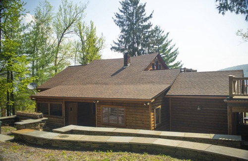 Cooperstown - Otsego Lake House | Pointe of View on Otsego Lake. 4 Bedrooms, 4 Bathrooms, 6 miles from Cooperstown