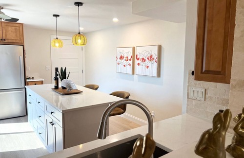 Sanibel Condo | Pointe Santo B-47 Stunning Gulf Views & Private Rooftop Sundeck - Renovated 2025
