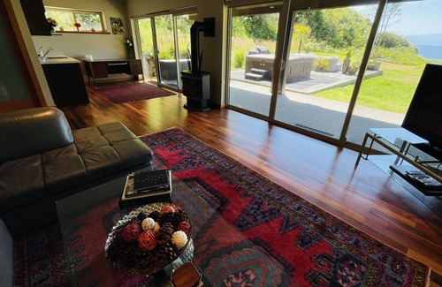 Otter Point House | Points West Oceanfront Resort 2 Bed Ocean Point