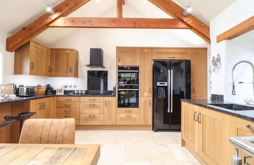 Cury Cottage | Pol Glas Hall