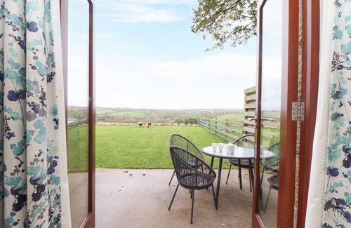 Cury Cottage | Pol Glas Hall