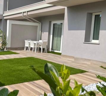 Lido delle Nazioni Villa | Polinesia 10