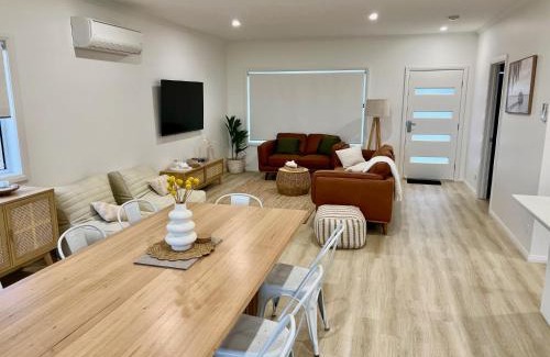 Waterhouse House | Pollie's - Pet Friendly Outside