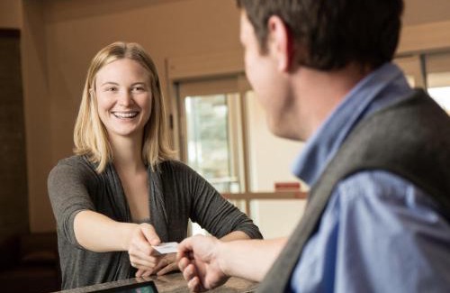 Prince George Hotel | Pomeroy Inn & Suites Prince George