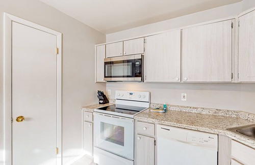 Indian Ridge House | Pond-view home with private pool & game room- dog-friendly