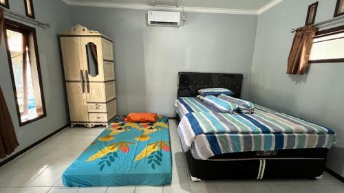 Batu Karas House | Pondok Jumleng Ciburial Pass