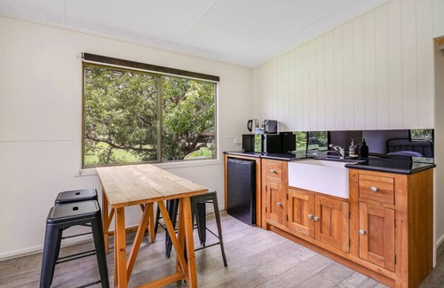 Picketts Valley Cabin | Ponies|Heated Pool|Acreage