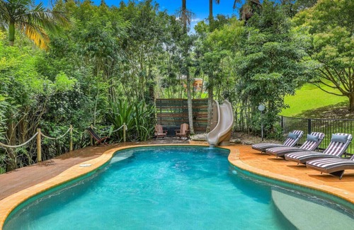Picketts Valley Cabin | Ponies|Heated Pool|Acreage