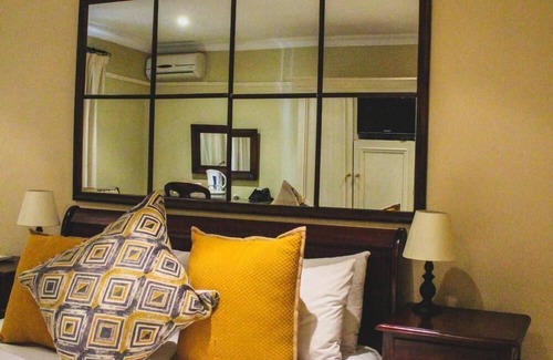 Paarl Hotel | Pontac Manor Hotel